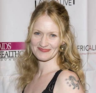 Paula Malcomson Birthday, Married, Husband, Partner, Net Worth, Family